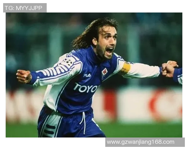 今晚足球赛激情四溢球迷齐聚一堂共庆精彩时刻